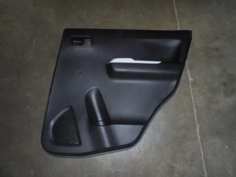 Επένδυση Πόρτας (Ταπετσαρία) Πίσω Δεξιά για SUZUKI IGNIS (2016 - ) () Επένδυση Πόρτας (Ταπετσαρία) Πίσω Δεξιά για SUZUKI IGNIS (2016 - ) ()