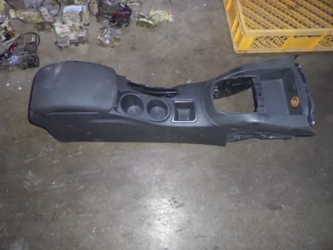 Υποβραχιόνιο(Τεμπέλης) για CITROEN C4 (2015 - ) *Γ* Υποβραχιόνιο(Τεμπέλης) για CITROEN C4 (2015 - ) *Γ*