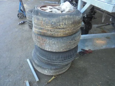 Ζαντολάστιχο 4ΑΔΑ MICHELIN 175/70/R13 (2511) * για OPEL CORSA (1993 - 2000) B *Δ* -  Ζαντολάστιχο 4ΑΔΑ MICHELIN 175/70/R13 (2511) * για OPEL CORSA (1993 - 2000) B *Δ* -