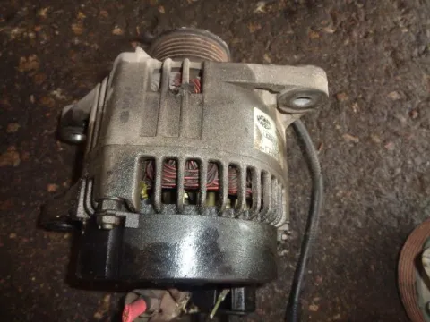 Δυναμό - Εναλλάκτης 63321418 για ALFA ROMEO 145 (1995 - 1998) (930) Δυναμό - Εναλλάκτης 63321418 για ALFA ROMEO 145 (1995 - 1998) (930)