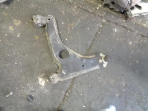 Ψαλίδι Εμπρός Αριστερό για OPEL ASTRA (1998 - 2004) G ΠΑΛΕΤΑ 1 *223236* Ψαλίδι Εμπρός Αριστερό για OPEL ASTRA (1998 - 2004) G ΠΑΛΕΤΑ 1 *223236*