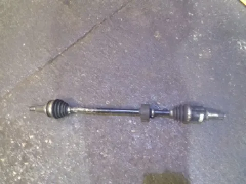 Ημιαξόνιο Εμπρός Δεξί Με ABS για TOYOTA YARIS (2003 - 2005) (XP10) Ημιαξόνιο Εμπρός Δεξί Με ABS για TOYOTA YARIS (2003 - 2005) (XP10)