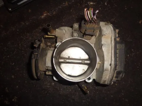 Σώμα Πεταλούδας 06A133064J για VW GOLF (1998 - 2004) Mk4 (1J1) , POLO (1999 - 2001) (6N2)   (18) Σώμα Πεταλούδας 06A133064J για VW GOLF (1998 - 2004) Mk4 (1J1) , POLO (1999 - 2001) (6N2)   (18)