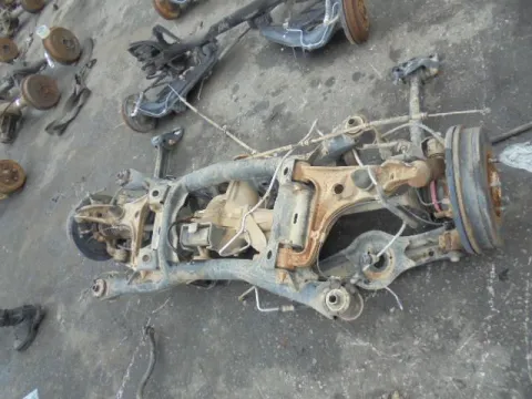 Πίσω Άξονας Ταμπούρα -ABS Με Διαφορικό για SUZUKI GRAND VITARA (2006 - 2009) (JB) 4*4 *ΔΒ* Πίσω Άξονας Ταμπούρα -ABS Με Διαφορικό για SUZUKI GRAND VITARA (2006 - 2009) (JB) 4*4 *ΔΒ*