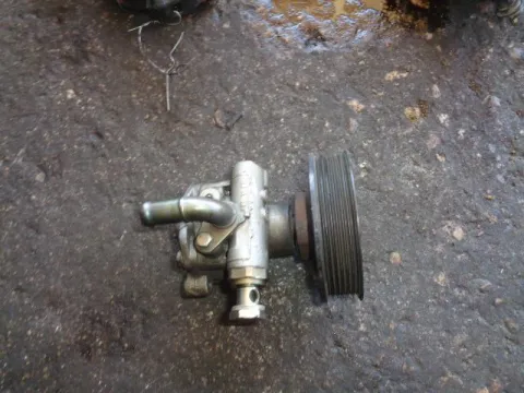 Αντλία Υδραυλικού Τιμονιού για VW GOLF (1998 - 2004) Mk4 (1J1) Αντλία Υδραυλικού Τιμονιού για VW GOLF (1998 - 2004) Mk4 (1J1)