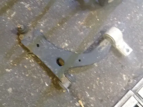 Ψαλίδι Εμπρός Δεξί για FORD FIESTA (2002 - 2005) Mk5a ΠΑΛΕΤΑ 1 *223975* Ψαλίδι Εμπρός Δεξί για FORD FIESTA (2002 - 2005) Mk5a ΠΑΛΕΤΑ 1 *223975*