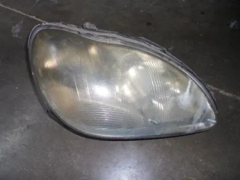 Φανάρι Εμπρός Δεξί Xenon για MERCEDES S - CLASS (1998 - 2002) (W220) Φανάρι Εμπρός Δεξί Xenon για MERCEDES S - CLASS (1998 - 2002) (W220)