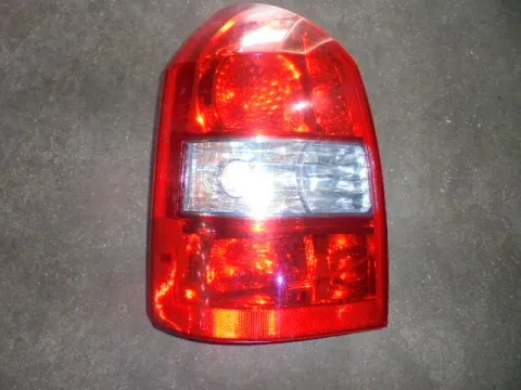 Φανάρι Πίσω Αριστερό Ελαττωματικό για HYUNDAI TUCSON (2004 - 2010) (JM) Φανάρι Πίσω Αριστερό Ελαττωματικό για HYUNDAI TUCSON (2004 - 2010) (JM)