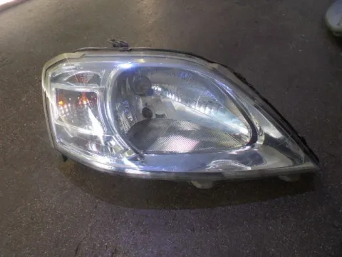 Φανάρι Εμπρός Δεξί για DACIA LOGAN (2004 - 2008) (LS) Sedan - 4dr Φανάρι Εμπρός Δεξί για DACIA LOGAN (2004 - 2008) (LS) Sedan - 4dr