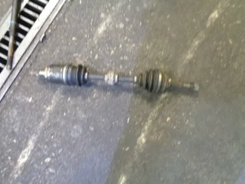 Ημιαξόνιο Εμπρός Αριστερό για NISSAN ALMERA (1995 - 1998) (N15) Ημιαξόνιο Εμπρός Αριστερό για NISSAN ALMERA (1995 - 1998) (N15)