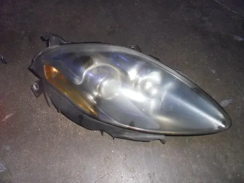 Φανάρι Εμπρός Δεξί Με Μάυρο Φόντο για FIAT BRAVO (2007 - 2011) Φανάρι Εμπρός Δεξί Με Μάυρο Φόντο για FIAT BRAVO (2007 - 2011)