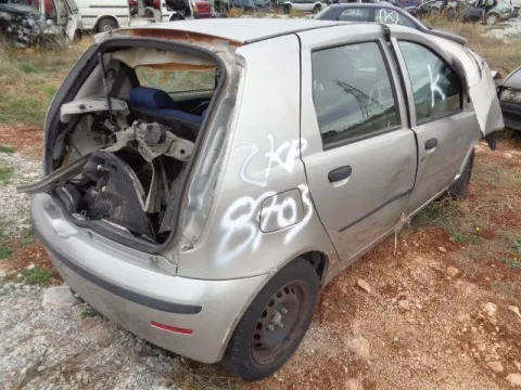 Τροπέτο Αμάξι κομπλέ Μηχανή Μόνο για Ανταλλακτικά Χωρίς Καπάκι για FIAT PUNTO (1999 - 2003) (188) Ηatchback - 5dr 1201 (188A5.000) Petrol 80 16 valve *ΔΒ* -  Τροπέτο Αμάξι κομπλέ Μηχανή Μόνο για Ανταλλακτικά Χωρίς Καπάκι για FIAT PUNTO (1999 - 2003) (188) Ηatchback - 5dr 1201 (188A5.000) Petrol 80 16 valve *ΔΒ* -