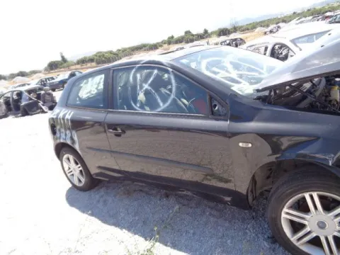 Τροπέτο Αμάξι Κουφάρι Χ.Κινητήρα για FIAT STILO (2001 - 2006) (192) Hatchback - 3dr 1400 (843A1.000) Petrol 95 16V *ΔΒ* -  Τροπέτο Αμάξι Κουφάρι Χ.Κινητήρα για FIAT STILO (2001 - 2006) (192) Hatchback - 3dr 1400 (843A1.000) Petrol 95 16V *ΔΒ* -