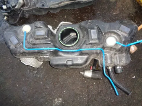 Δεξαμενή Καυσίμου (Ρεζερβουάρ) 51876101 για FORD KA (2008 - ) (RU8) *ΔΒ* Δεξαμενή Καυσίμου (Ρεζερβουάρ) 51876101 για FORD KA (2008 - ) (RU8) *ΔΒ*