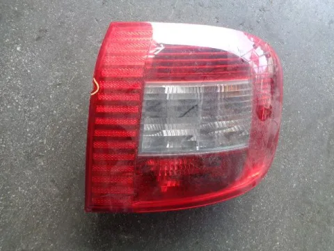 Φανάρι Πίσω Δεξί Ελαττωματικό για FIAT MULTIPLA (2004 - 2007) (186) Φανάρι Πίσω Δεξί Ελαττωματικό για FIAT MULTIPLA (2004 - 2007) (186)
