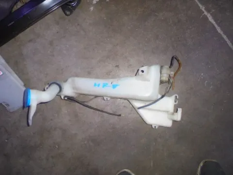 Δοχείο Υαλοκαθαριστήρων Με Μοτέρ για HONDA HRV (2001 - 2005) (GH) Δοχείο Υαλοκαθαριστήρων Με Μοτέρ για HONDA HRV (2001 - 2005) (GH)