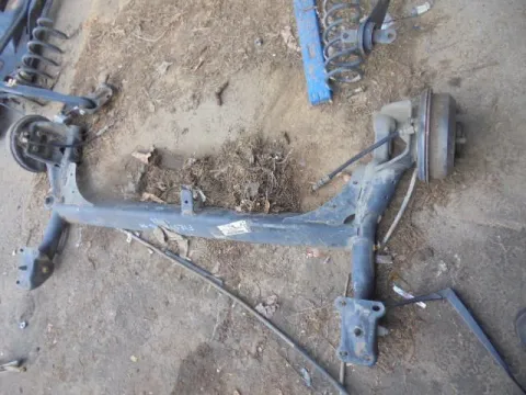 Πίσω Άξονας Ταμπούρα για FORD FIESTA (1990 - 1995) Mk3 (GFJ) *ΔΒ* Πίσω Άξονας Ταμπούρα για FORD FIESTA (1990 - 1995) Mk3 (GFJ) *ΔΒ*