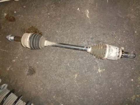 Ημιαξόνιο Εμπρός Αριστερό Με ABS για SUZUKI IGNIS (2016 - ) ()