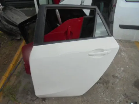 Πόρτα Πίσω Αριστερή για MAZDA 3 (2009 - 2014) (BL) Hatchback - 5dr *Ε* Πόρτα Πίσω Αριστερή για MAZDA 3 (2009 - 2014) (BL) Hatchback - 5dr *Ε*