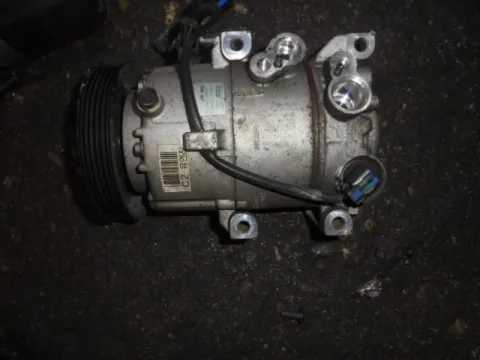 Συμπιεστής A-C (Κομπρέσορας) για HYUNDAI i30 (2012 - 2015) ( ) Συμπιεστής A-C (Κομπρέσορας) για HYUNDAI i30 (2012 - 2015) ( )