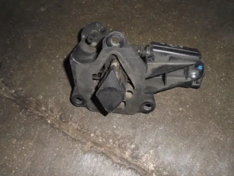 Μπουτόν Πόρτ-Μπαγκάζ Με Μοτέρ για RENAULT CLIO (2006 - 2009) (BR_) (CR_) Μπουτόν Πόρτ-Μπαγκάζ Με Μοτέρ για RENAULT CLIO (2006 - 2009) (BR_) (CR_)