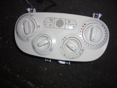 Χειριστήρια Καλοριφέρ για FIAT 500 (2016 - )