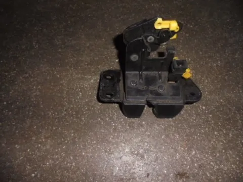 Κλειδαριά μηχανική Καπού Πίσω - Μπαγκάζ για HYUNDAI MATRIX (2001 - 2006) (FC) , (2006 - 2008) (FC) , (2008 - 2010) Κλειδαριά μηχανική Καπού Πίσω - Μπαγκάζ για HYUNDAI MATRIX (2001 - 2006) (FC) , (2006 - 2008) (FC) , (2008 - 2010)