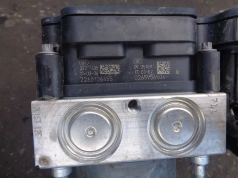 Μονάδα ABS ( 226510455 - 0265956504 ) για TOYOTA COROLLA (2016 - ) *Δ* -  Μονάδα ABS ( 226510455 - 0265956504 ) για TOYOTA COROLLA (2016 - ) *Δ* -