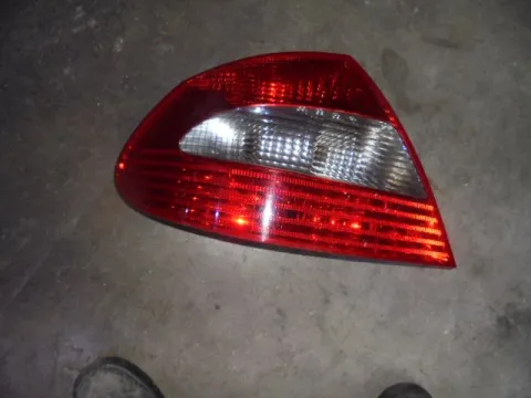 Φανάρι Πίσω Αριστερό (ΤΥΠΟΣ 2) για MERCEDES CLK (2002 - 2005) (C209) , (2005 - 2010) (C209) Φανάρι Πίσω Αριστερό (ΤΥΠΟΣ 2) για MERCEDES CLK (2002 - 2005) (C209) , (2005 - 2010) (C209)