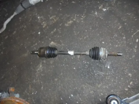 Ημιαξόνιο Εμπρός Αριστερό Με ABS για HYUNDAI GETZ (2002 - 2005) (TB) Ημιαξόνιο Εμπρός Αριστερό Με ABS για HYUNDAI GETZ (2002 - 2005) (TB)