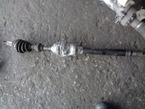 Ημιαξόνιο Εμπρός Δεξί Με ABS για MITSUBISHI CARISMA (1996 - 1999) (DA) 1900 (F8QT) Diesel 90 Turbo Ημιαξόνιο Εμπρός Δεξί Με ABS για MITSUBISHI CARISMA (1996 - 1999) (DA) 1900 (F8QT) Diesel 90 Turbo