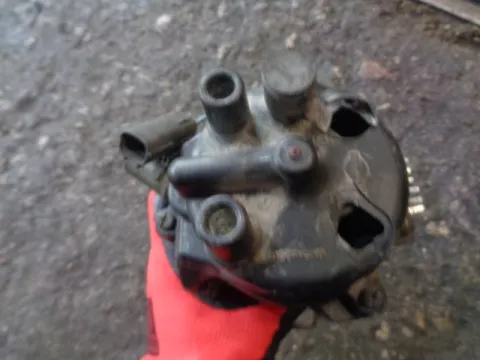 Ντιστριμπιτέρ Μία Φίσα 2Pin για NISSAN TERRANO (1996 - 1999) (R20) Ντιστριμπιτέρ Μία Φίσα 2Pin για NISSAN TERRANO (1996 - 1999) (R20)