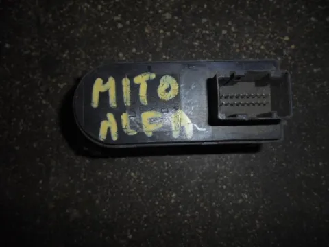 Διακόπτης Παραθύρων Κεντρικός Αριστερής 18Pin για ALFA ROMEO MITO (2008 - 2011) -  Διακόπτης Παραθύρων Κεντρικός Αριστερής 18Pin για ALFA ROMEO MITO (2008 - 2011) -