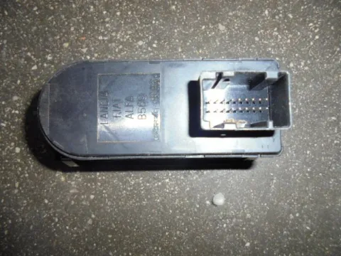 Διακόπτης Παραθύρων Κεντρικός Αριστερής 18Pin για ALFA ROMEO MITO (2008 - 2011) -  Διακόπτης Παραθύρων Κεντρικός Αριστερής 18Pin για ALFA ROMEO MITO (2008 - 2011) -