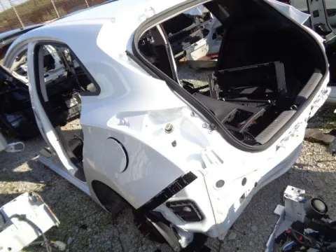 Τροπέτο Πίσω Με Άξονα με Δισκόφρενα ABS για HYUNDAI i30 (2012 - 2015) ( ) Hatchback - 5dr *Δ* Τροπέτο Πίσω Με Άξονα με Δισκόφρενα ABS για HYUNDAI i30 (2012 - 2015) ( ) Hatchback - 5dr *Δ*