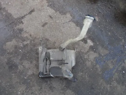 Δοχείο Υαλοκαθαριστήρων Με Μοτέρ για MERCEDES C - CLASS (2000 - 2003) (W203) Sedan - 4dr Δοχείο Υαλοκαθαριστήρων Με Μοτέρ για MERCEDES C - CLASS (2000 - 2003) (W203) Sedan - 4dr