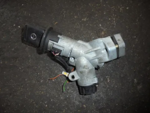 Διακόπτης Μίζας 28590-ΑΧ600 για NISSAN MICRA (2003 - 2005) (K12) , (2005 - 2011) (K12) Διακόπτης Μίζας 28590-ΑΧ600 για NISSAN MICRA (2003 - 2005) (K12) , (2005 - 2011) (K12)