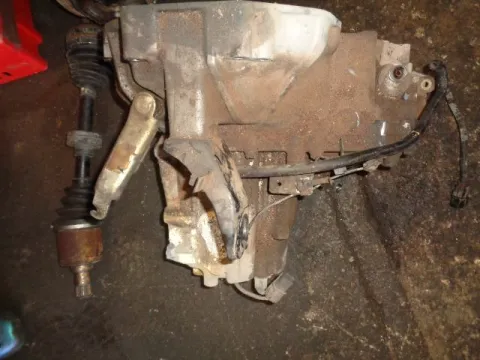 Κιβώτιο Ταχυτήτων (Σασμάν) Χειροκίνητο για NISSAN PRIMERA (1996 - 1999) (P11) 1600 (GA16DE) petrol 90 Κιβώτιο Ταχυτήτων (Σασμάν) Χειροκίνητο για NISSAN PRIMERA (1996 - 1999) (P11) 1600 (GA16DE) petrol 90