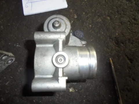 Σώμα Πεταλούδας 03D133062E για VW POLO (2002 - 2005) (9N) (6) -  Σώμα Πεταλούδας 03D133062E για VW POLO (2002 - 2005) (9N) (6) -