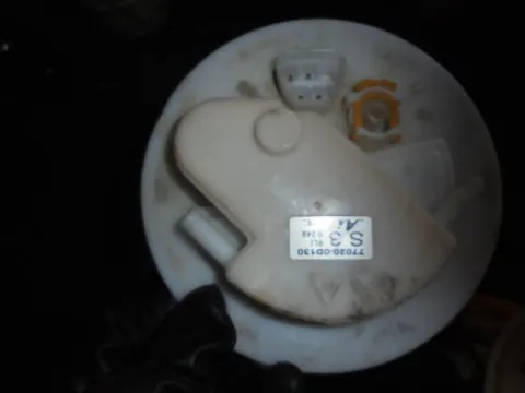 Αντλία Καυσίμου (Τρόμπα Βενζίνης) 77020ΟD130 για TOYOTA YARIS (2009 - 2012) (XP90) Αντλία Καυσίμου (Τρόμπα Βενζίνης) 77020ΟD130 για TOYOTA YARIS (2009 - 2012) (XP90)