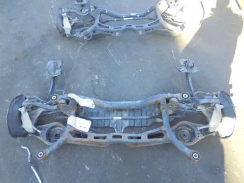 Πίσω Άξονας Δισκόπλακες -ABS για VW PASSAT (2014 - ) *ΔΒ*