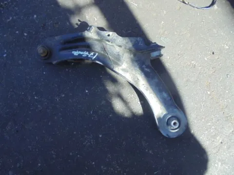 Ψαλίδι Εμπρός Αριστερό για RENAULT CLIO (2006 - 2009) (BR_) (CR_) , (2009 - 2013) Ψαλίδι Εμπρός Αριστερό για RENAULT CLIO (2006 - 2009) (BR_) (CR_) , (2009 - 2013)