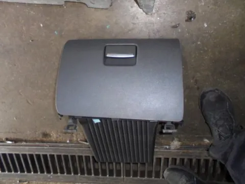 Ντουλαπάκι για FORD FOCUS (2008 - 2010) Mk2b (DA3 - C307) *Γ* Ντουλαπάκι για FORD FOCUS (2008 - 2010) Mk2b (DA3 - C307) *Γ*