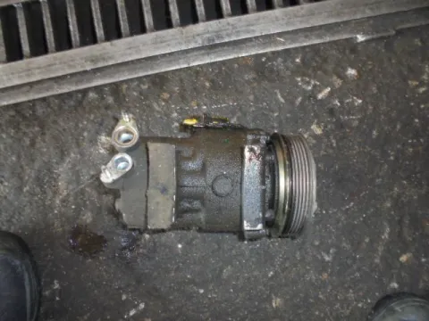 Συμπιεστής A-C (Κομπρέσορας) για PEUGEOT 206 (1998 - 2002) (2A) (2C) (T3E) Συμπιεστής A-C (Κομπρέσορας) για PEUGEOT 206 (1998 - 2002) (2A) (2C) (T3E)