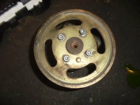 Αντλία Υδραυλικού Τιμονιού Μεταχειρισμένος 963234880 για CITROEN XSARA (1997 - 2000)