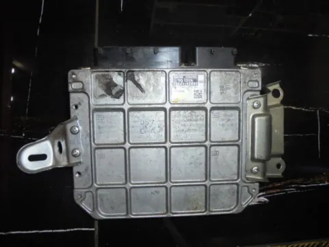 Εγκέφαλος Κινητήρα 896610DB00 για TOYOTA YARIS (2006 - 2009) (KL9) ΤΕΛΑΡΟ 5*245800 Εγκέφαλος Κινητήρα 896610DB00 για TOYOTA YARIS (2006 - 2009) (KL9) ΤΕΛΑΡΟ 5*245800