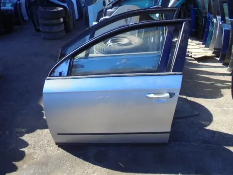 Πόρτα Εμπρός Αριστερή για VW PASSAT (2005 - 2011) (3C2) *Ε* Πόρτα Εμπρός Αριστερή για VW PASSAT (2005 - 2011) (3C2) *Ε*
