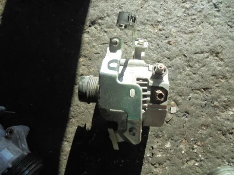 Δυναμό - Εναλλάκτης 2706047120 για TOYOTA YARIS (2009 - 2012) (XP90) 1300 (1NR-FE) Petrol 100 (NSP90) Δυναμό - Εναλλάκτης 2706047120 για TOYOTA YARIS (2009 - 2012) (XP90) 1300 (1NR-FE) Petrol 100 (NSP90)