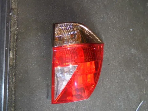 Φανάρι Πίσω Δεξί για HONDA FRV (2006 - 2009) (BE) Φανάρι Πίσω Δεξί για HONDA FRV (2006 - 2009) (BE)