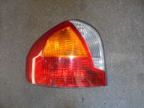 Φανάρι Πίσω Αριστερό για HYUNDAI SANTA FE (2000 - 2004) (SM) Φανάρι Πίσω Αριστερό για HYUNDAI SANTA FE (2000 - 2004) (SM)